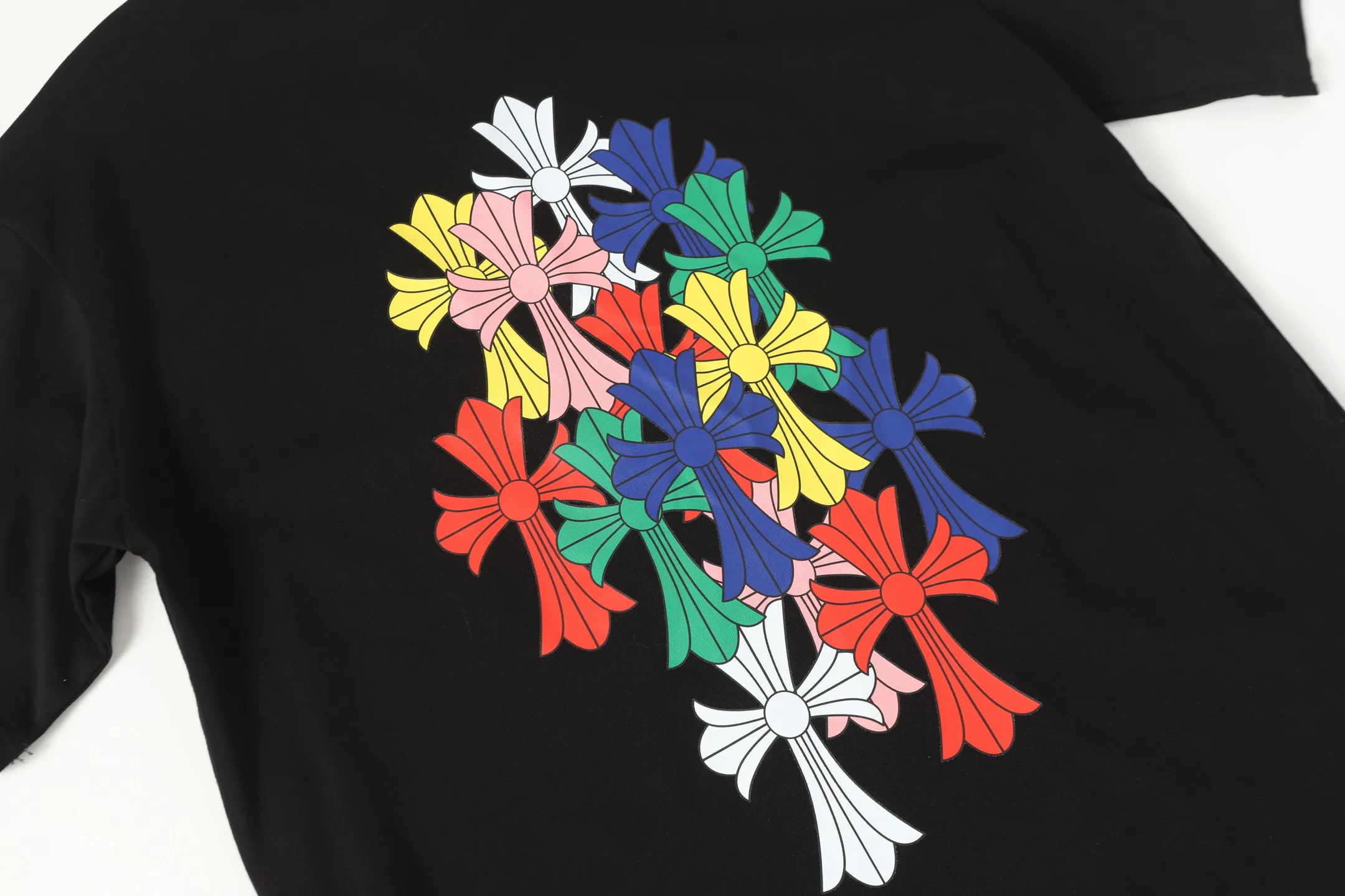 P160 -Chrome Hearts/Chrome Hearts 23ss color cross✝️Sanskrit letter printed short-sleeved T-shirt -High weight, high density and high quality. The wool is soft, delicate and skin-friendly. It feels soft and silky. It has excellent warmth and skin-friendly properties.